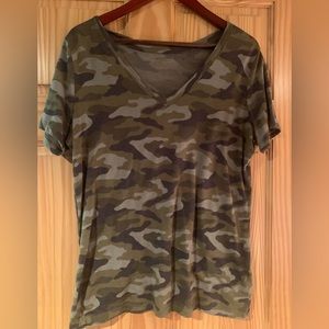 Camouflage t-shirt